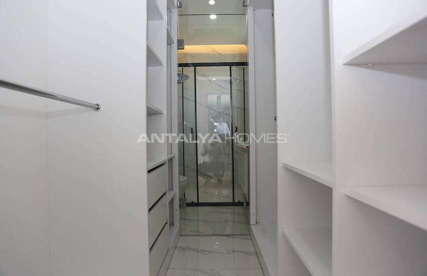 Spacious Villa with 4 En-suite Bathrooms in Dosemealti 39