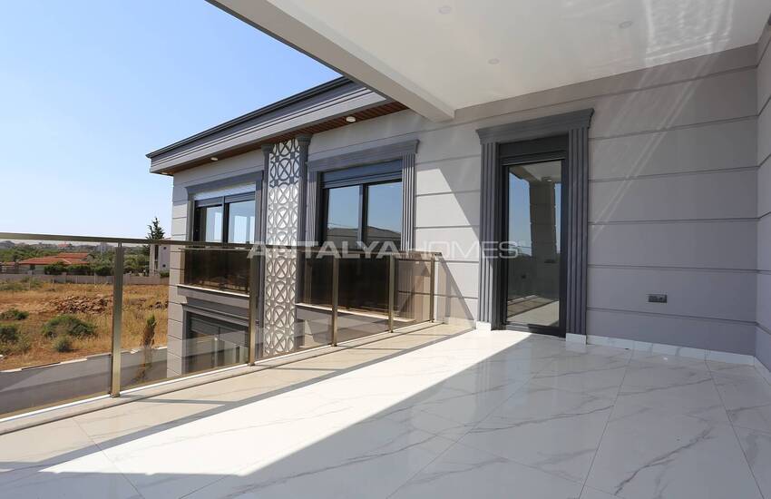 Spacious Villa with 4 En-suite Bathrooms in Dosemealti 44