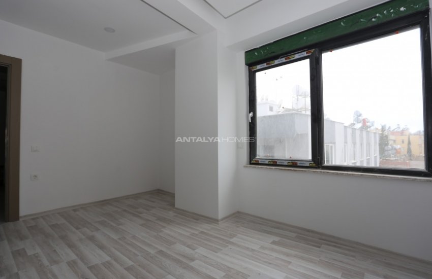 Antalya Muratpaşa'da Denize Yürüme Mesafesinde Daire 9