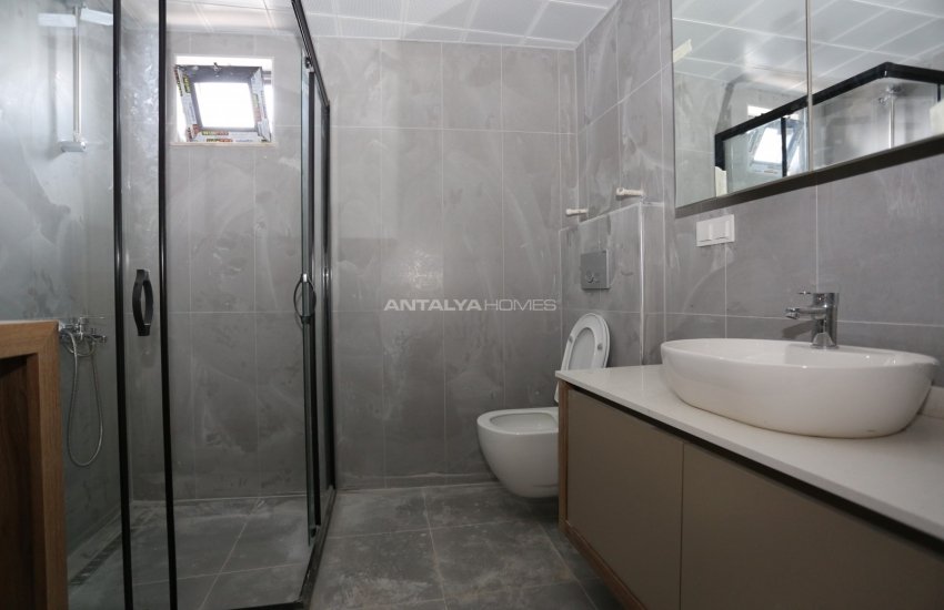 Antalya Muratpaşa'da Denize Yürüme Mesafesinde Daire 12