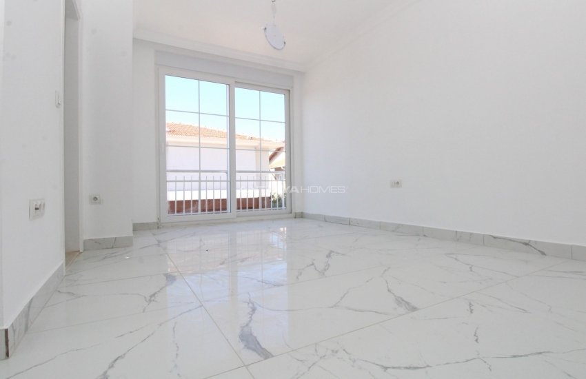 Detached Villa with Large Garden and Private Pool in Kadriye 20