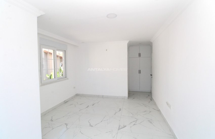 Detached Villa with Large Garden and Private Pool in Kadriye 23