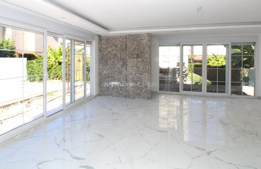 Detached Villa with Large Garden and Private Pool in Kadriye 14