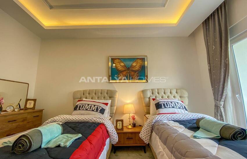 Real Estate in Project with Swimming Pool in Mahmutlar Alanya 23