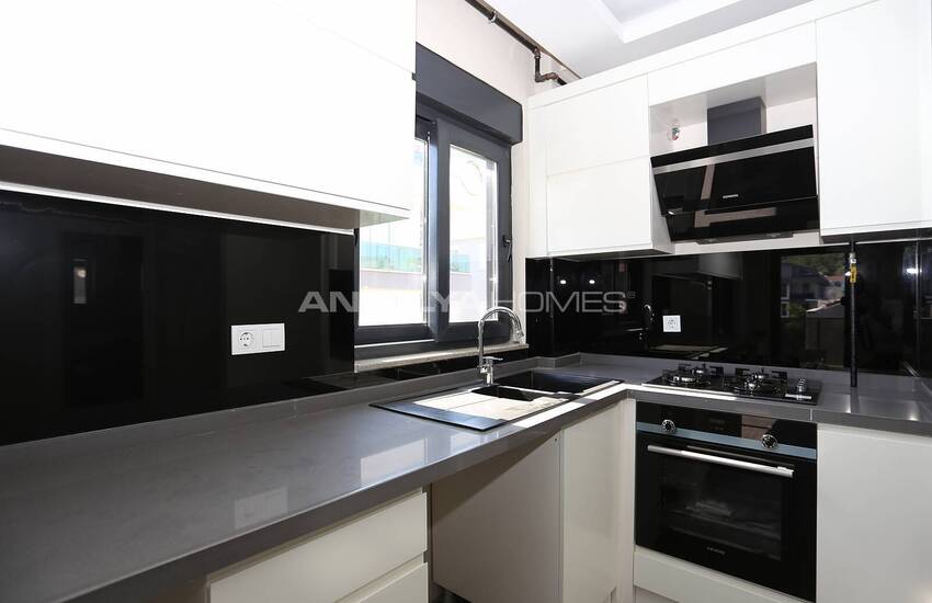 Apartment with Mountain View and Pool in Antalya Konyaalti 13