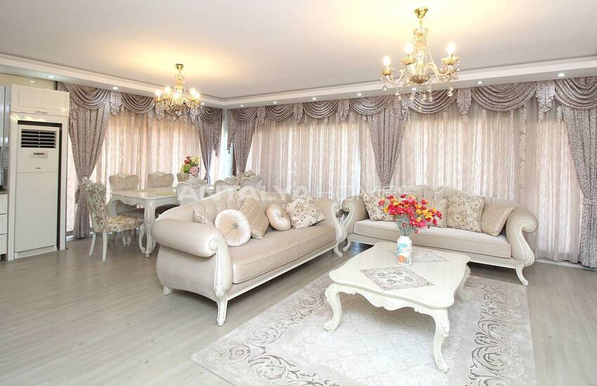 Furnished Villa with Private Pools and Garden in Belek 34