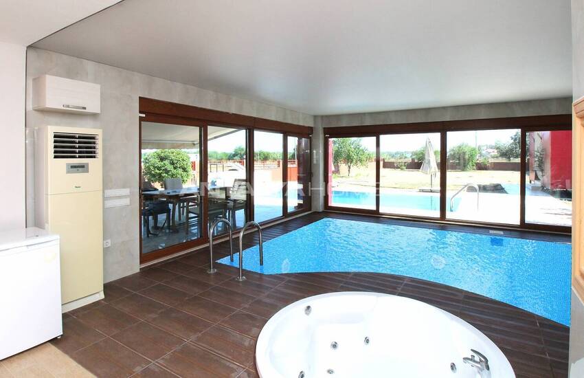 Furnished Villa with Private Pools and Garden in Belek 58