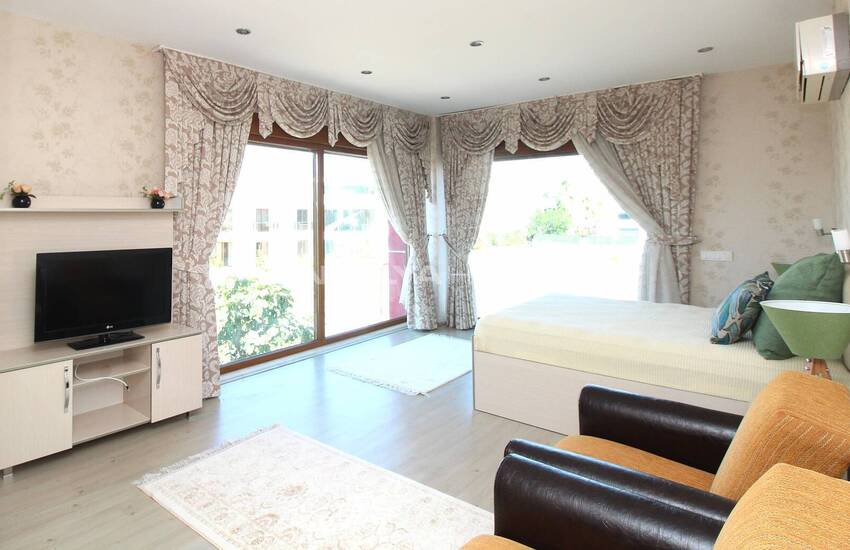 Furnished Villa with Private Pools and Garden in Belek 44