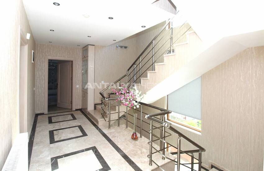 Furnished Villa with Private Pools and Garden in Belek 64