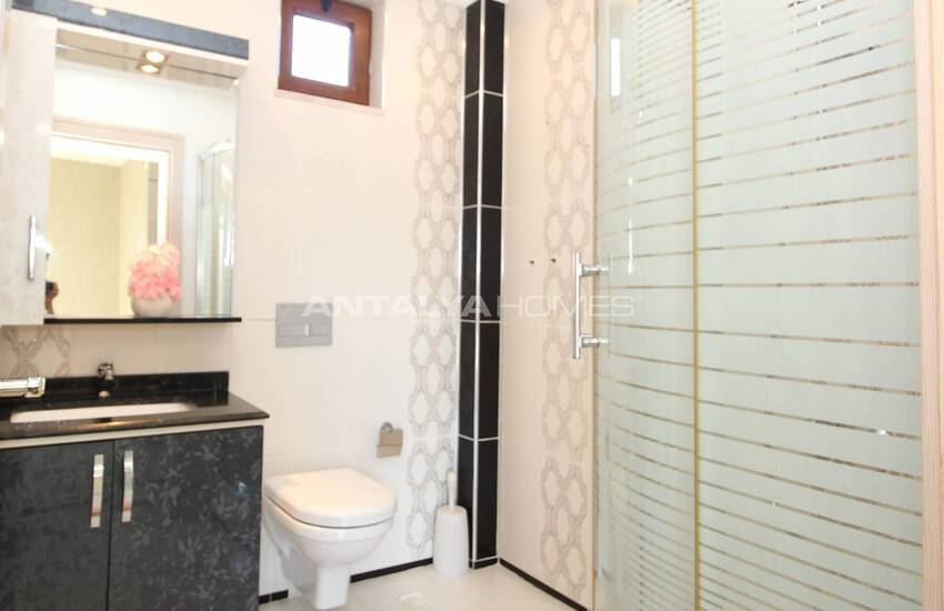 Furnished Villa with Private Pools and Garden in Belek 70