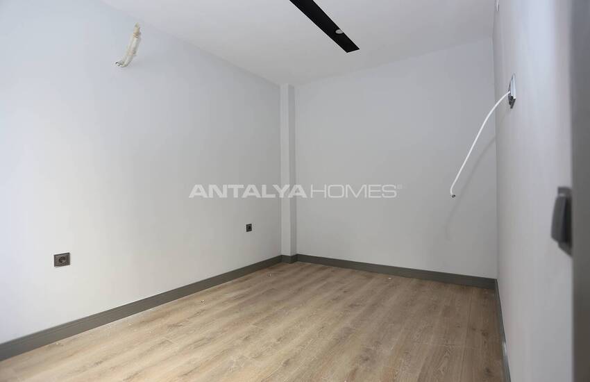 New Flat in a Building with Parking Lot in Antalya Center 12