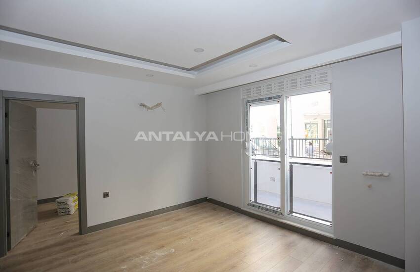 New Flat in a Building with Parking Lot in Antalya Center 14