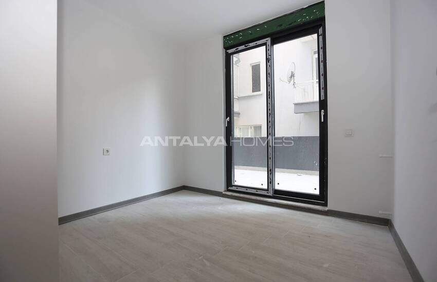 New Build Apartment Very Close to Beach in Antalya Muratpasa 13