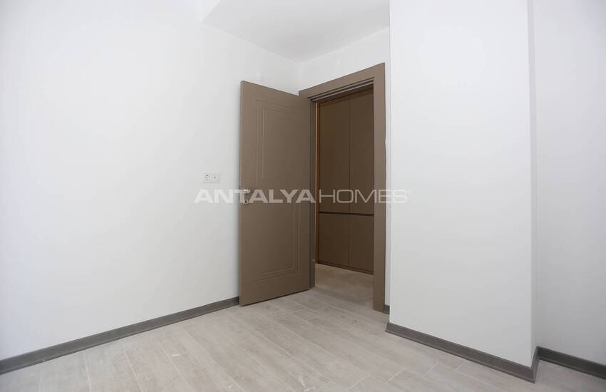 New Build Apartment Very Close to Beach in Antalya Muratpasa 14