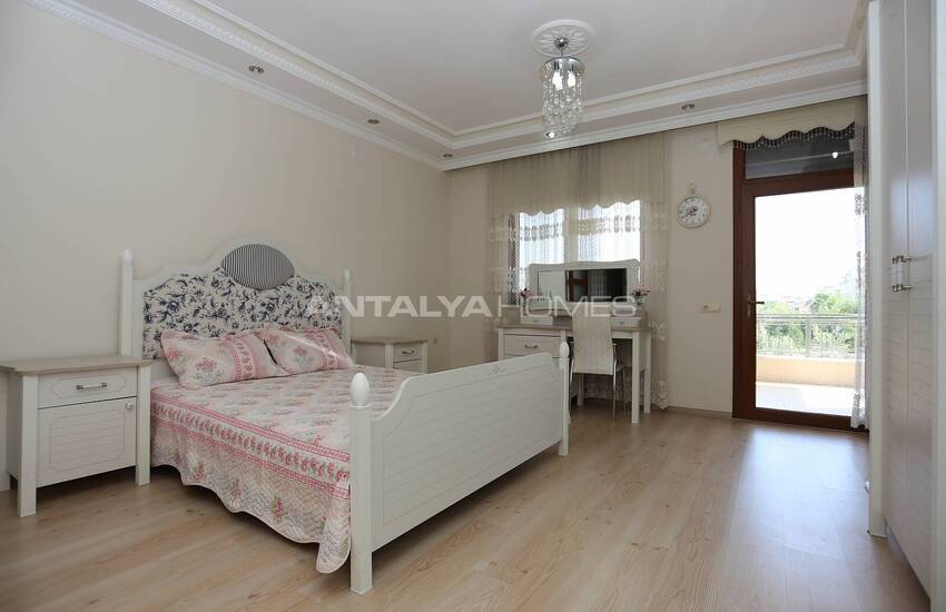 Partially Furnished Resale Villa for Sale in Antalya 20