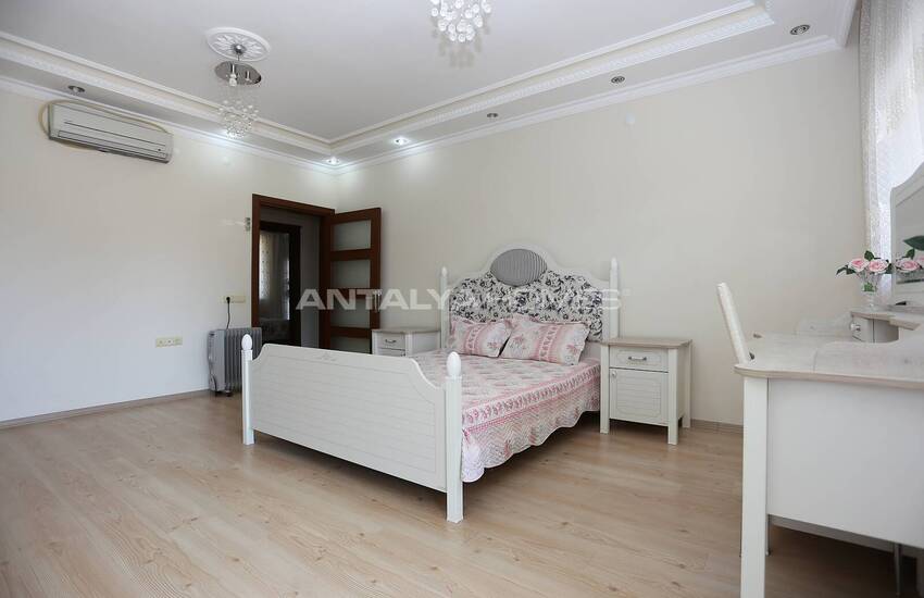 Partially Furnished Resale Villa for Sale in Antalya 21
