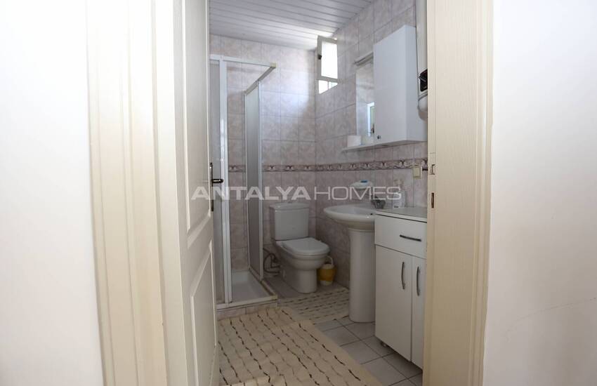 Flat in a Peaceful Area Close to Sea in Muratpasa Antalya 21