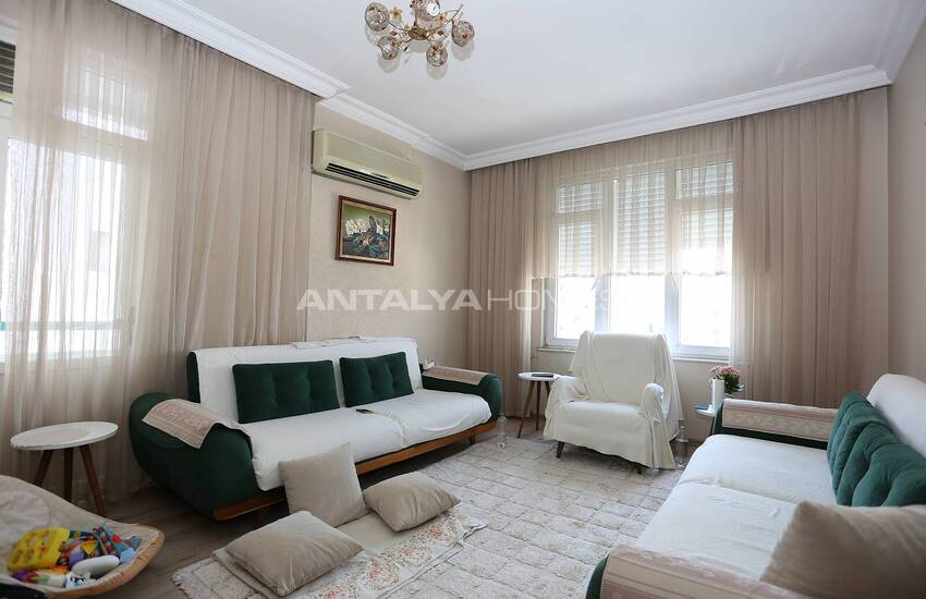 Flat in a Peaceful Area Close to Sea in Muratpasa Antalya 15