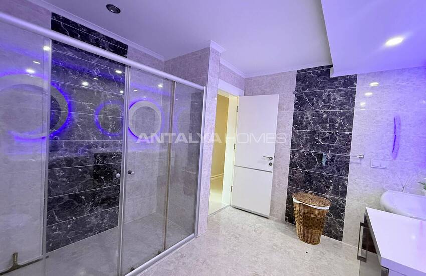 Sea View Villa with Private Pool in Kargicak Alanya 45