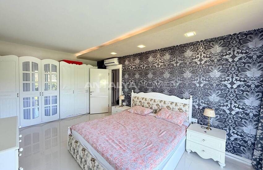 Sea View Villa with Private Pool in Kargicak Alanya 32