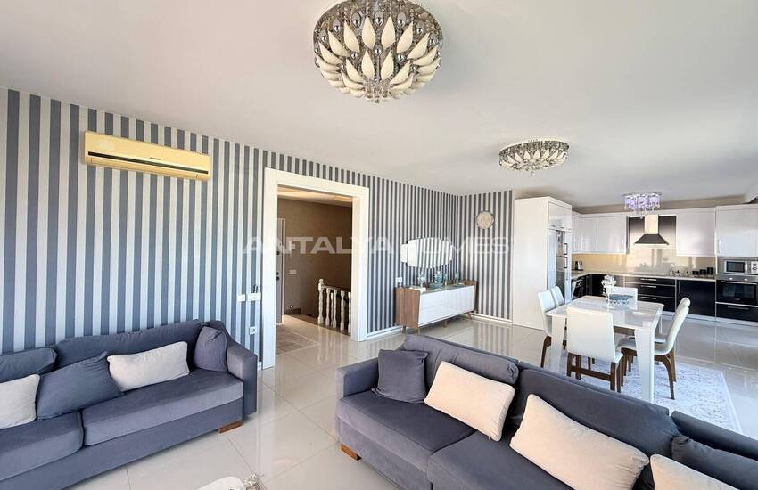 Sea View Villa with Private Pool in Kargicak Alanya 23