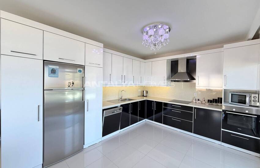 Sea View Villa with Private Pool in Kargicak Alanya 25