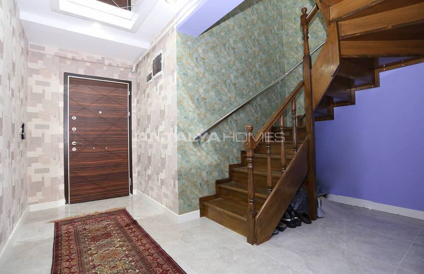 Spacious Duplex Flat with Private Sauna in Konyaalti 30