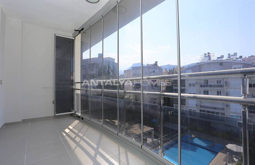 Spacious Duplex Flat with Private Sauna in Konyaalti 32