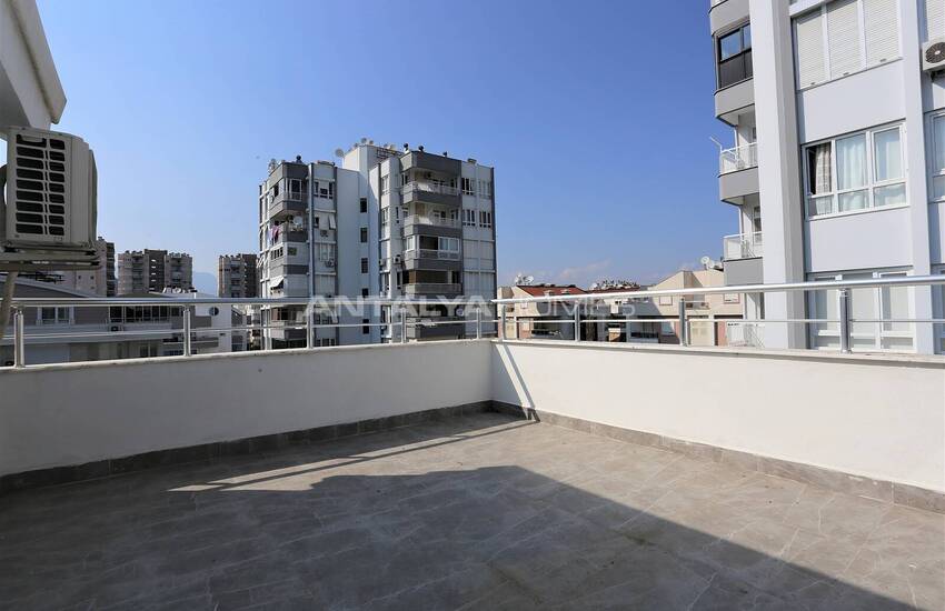 Spacious Duplex Flat with Private Sauna in Konyaalti 33