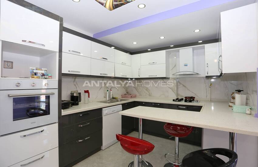 Spacious Duplex Flat with Private Sauna in Konyaalti 16