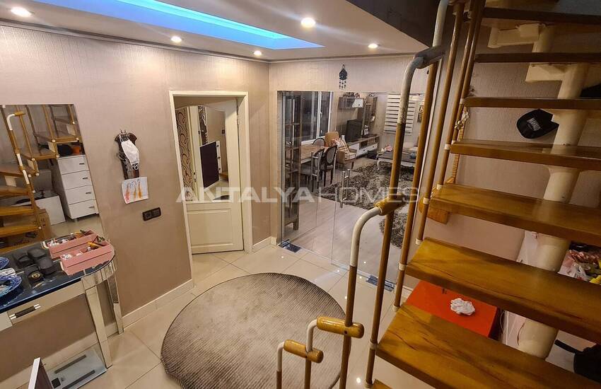 Spacious Apartment in a Complex with Swimming Pool in Muratpasa 31