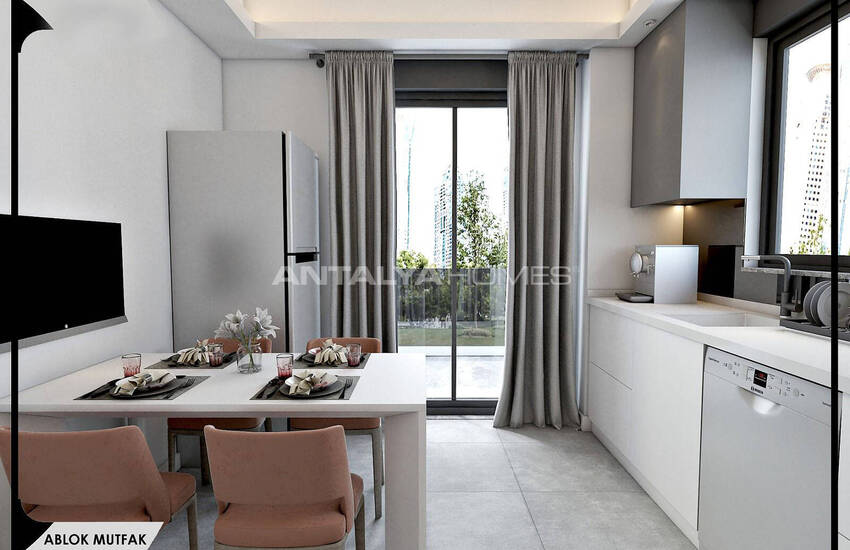 Functional Flats on a Main Road in Antalya Altintas 19