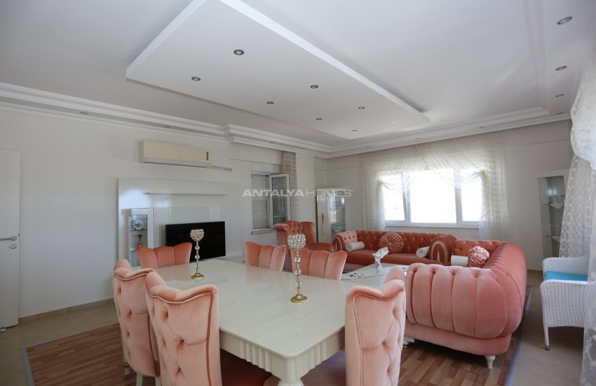 Antalya Kemerağzı’nda Anayol Üzerinde Eşyalı Satılık Daire 13