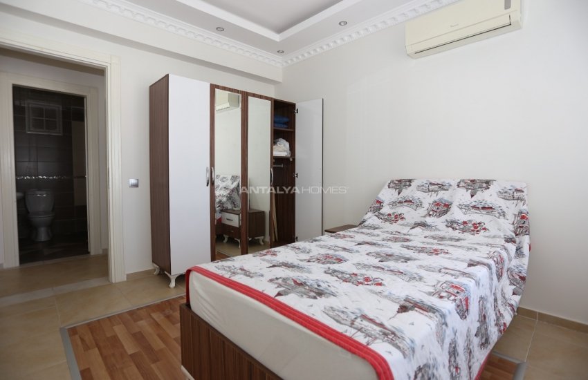 Antalya Kemerağzı’nda Anayol Üzerinde Eşyalı Satılık Daire 16