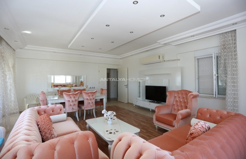 Antalya Kemerağzı’nda Anayol Üzerinde Eşyalı Satılık Daire 11