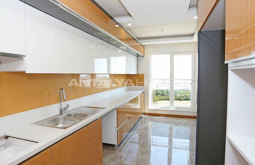 Apartments in a Complex Close to Tramway Stop in Kepez 25