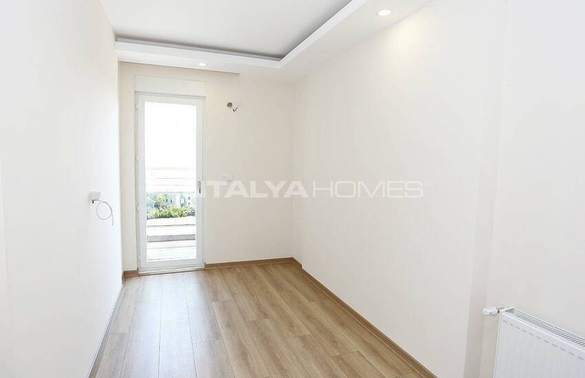 Apartments in a Complex Close to Tramway Stop in Kepez 30