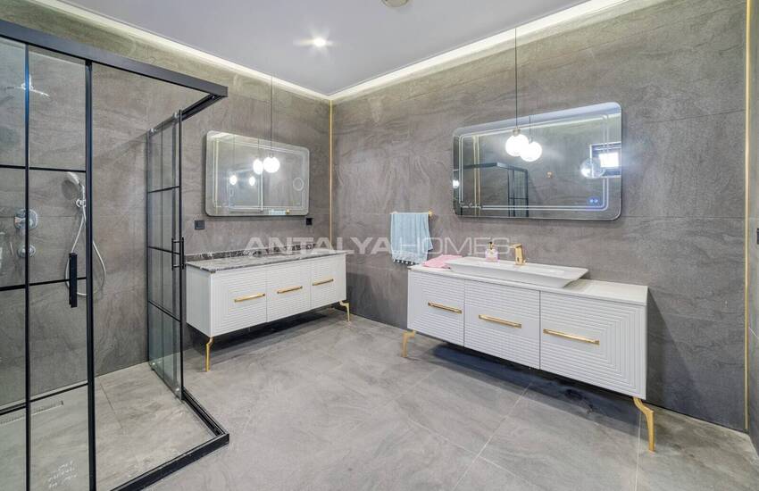 Alanya Kargıcak'ta Plaja Yakın Özel Havuzlu Lüks Malikane 27