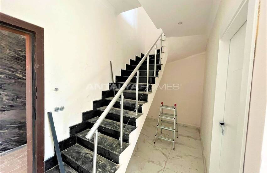 Alanya Mahmutlar'da Sosyal İmkanlı Projede Satılık Daireler 9