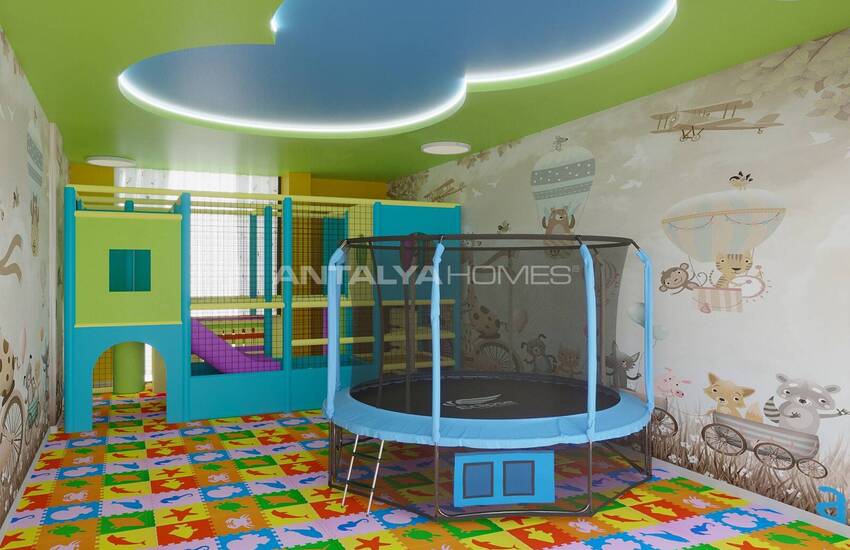 Properties in a Complex with Social Activities in Gazipasa 21
