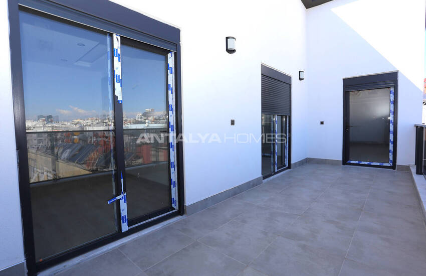 Wohnungen In Einem Komplex Mit Parkplatz In Muratpasa 17