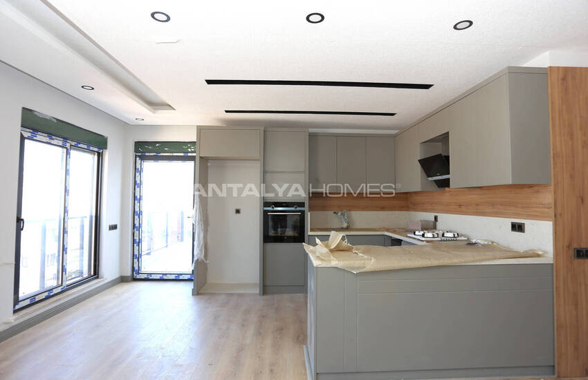 Wohnungen In Einem Komplex Mit Parkplatz In Muratpasa 7