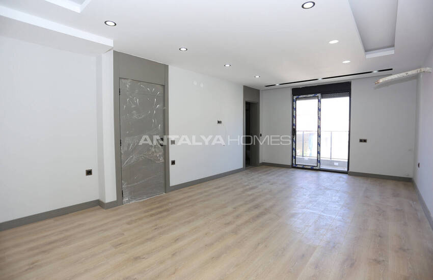 Wohnungen In Einem Komplex Mit Parkplatz In Muratpasa 8