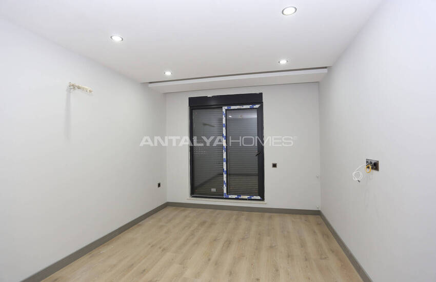 Wohnungen In Einem Komplex Mit Parkplatz In Muratpasa 14