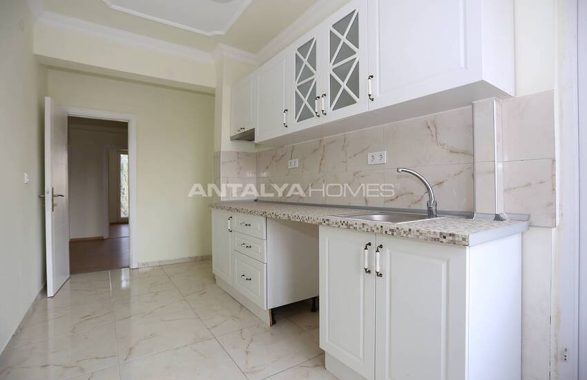 Centrally Located Flat Close to Tram Stop in Muratpasa 8