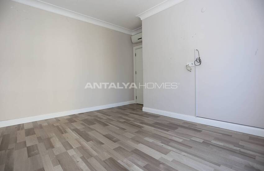 Well Kept Apartment in a Complex with Pool in Liman Antalya 19