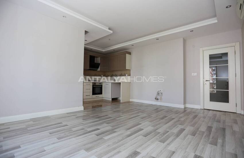 Well Kept Apartment in a Complex with Pool in Liman Antalya 15