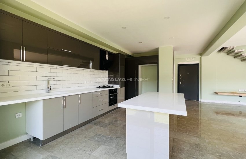 Detached House with Spacious Living Spaces in Kemer Antalya 8