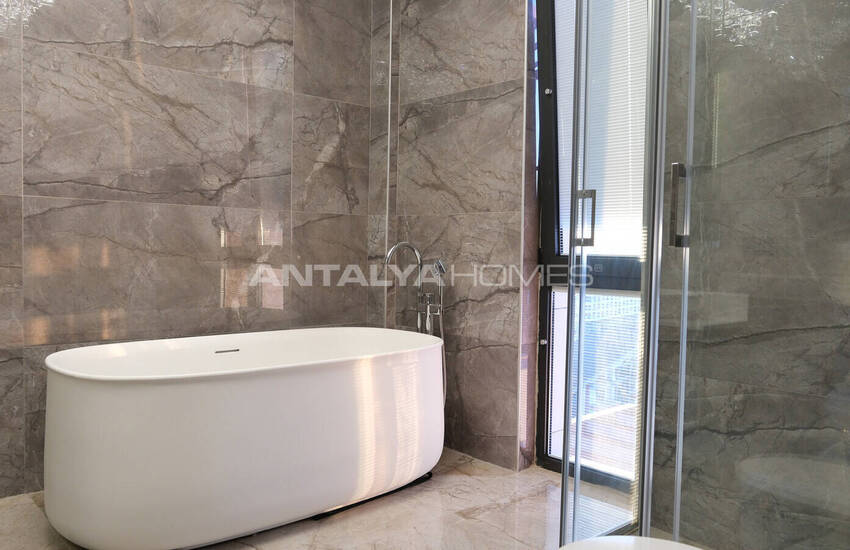 Konaklı'da Ultra Lüks Yaşam Sunan Satılık Villalar 30