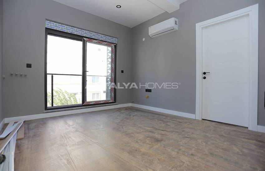 Elegant Apartment with High Rental Potential in Konyaalti 2